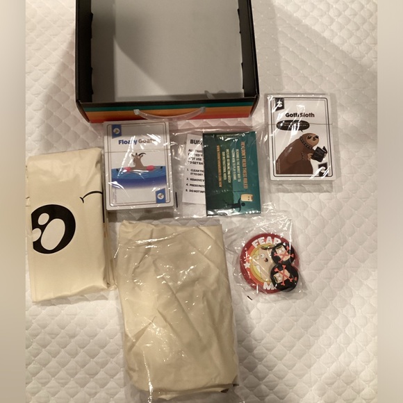 Throw Throw Burrito Extreme Outdoor Edition-An Outdoor Dodgeball Card Game - Picture 5 of 8